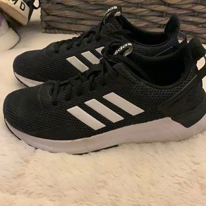 Adidas sneakers men’s size 8 ortholite
